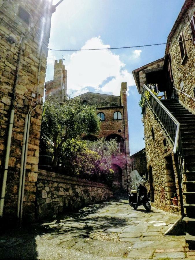 Centralissimo Nel Cuore Del Borgo 수베레토 외부 사진