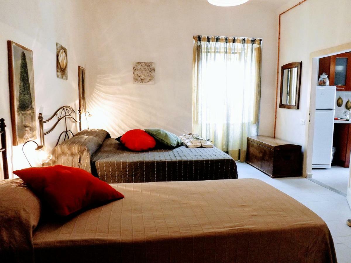 Centralissimo Nel Cuore Del Borgo 수베레토 외부 사진